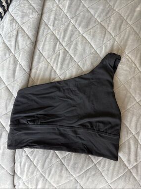 Lululemon One-Shoulder Black Sports Bra Top
